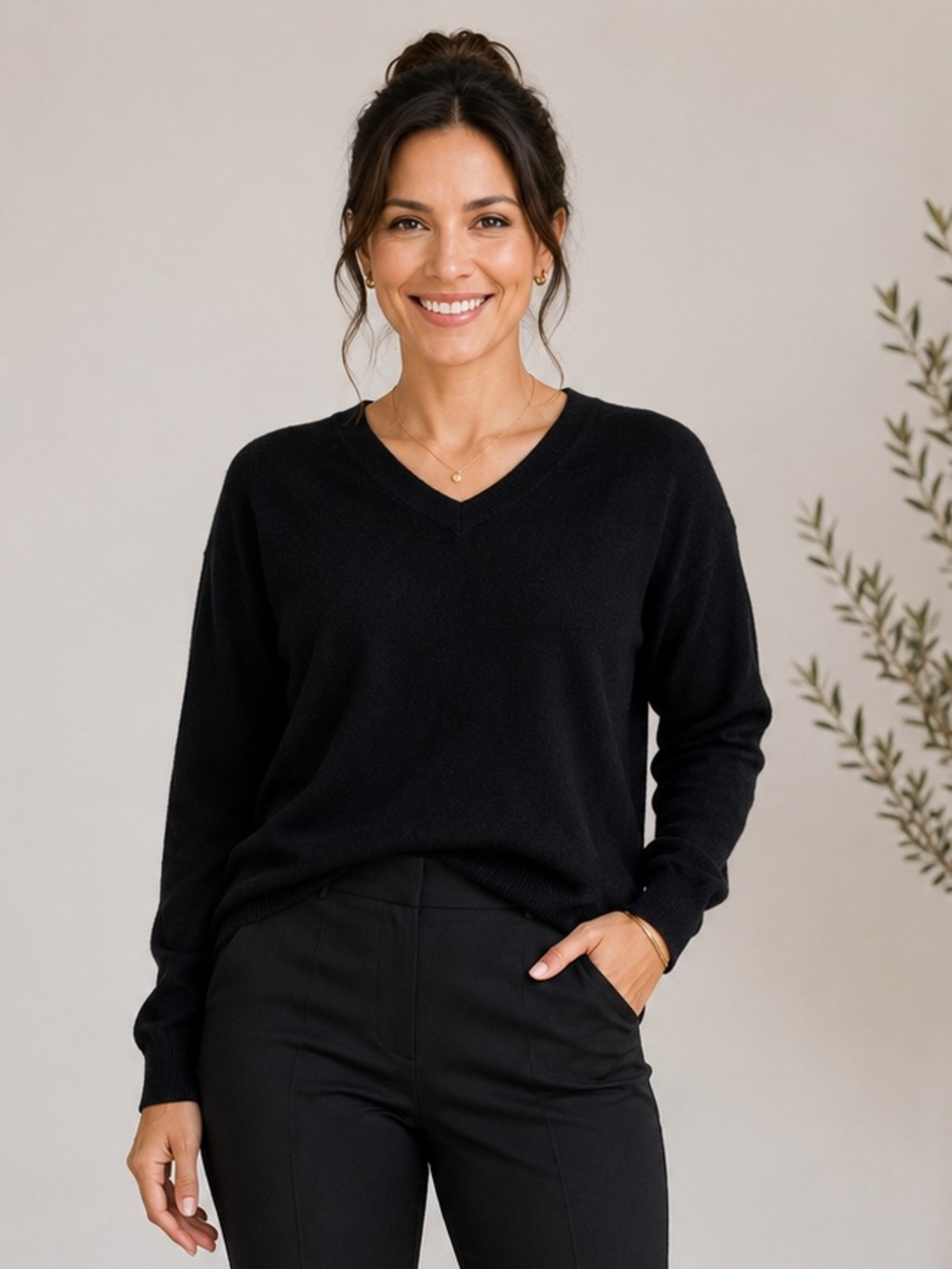 John W. Nordstrom 100% Cashmere Women's Black V-Neck Sweater